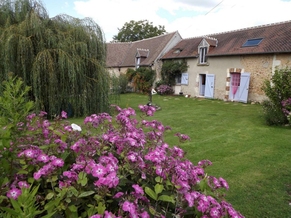 Les Anniquins Villa Ivoy-le-Pre ภายนอก รูปภาพ